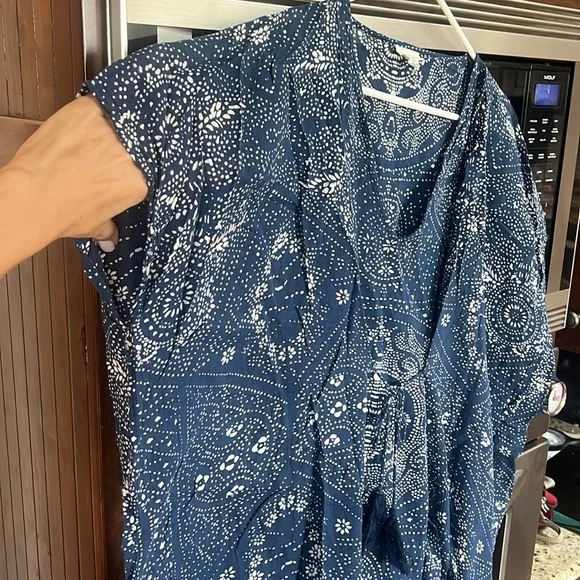 GARNET HILL kaftan/coverup, navy & white w/ tie front.Organic cotton.Size large - Picture 4 of 6